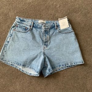 BNWT Abercrombie Curve Love Dad Shorts